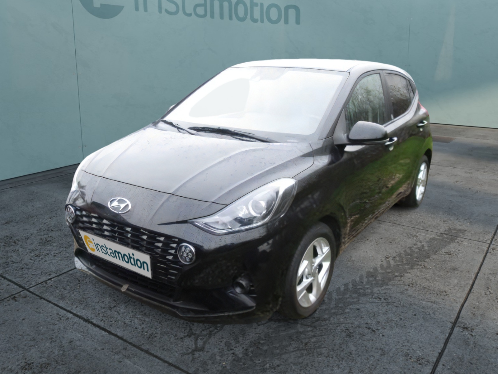 car-image